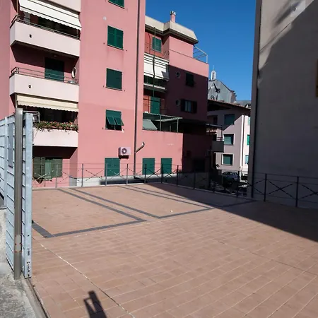 278- Casa Tra I Caruggi E Il Mare, A Due Minuti A Piedi Dalla Baia Del Silenzio