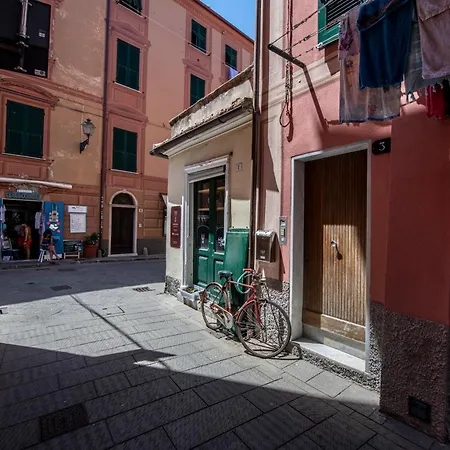 278- Casa Tra I Caruggi E Il Mare, A Due Minuti A Piedi Dalla Baia Del Silenzio *