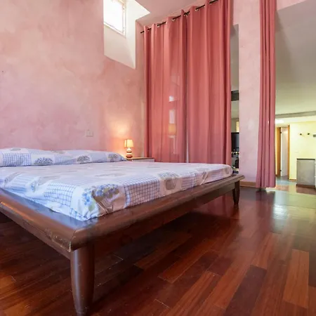 Apartment 278- Casa Tra I Caruggi E Il Mare, A Due Minuti A Piedi Dalla Baia Del Silenzio
