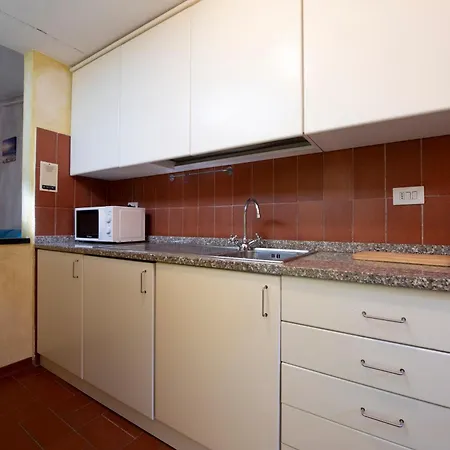 Apartment 278- Casa Tra I Caruggi E Il Mare, A Due Minuti A Piedi Dalla Baia Del Silenzio *